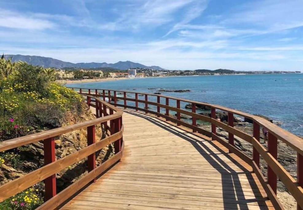 Precioso Estudio Con Piscina A 200M Del Mar มาร์เบยา ภายนอก รูปภาพ