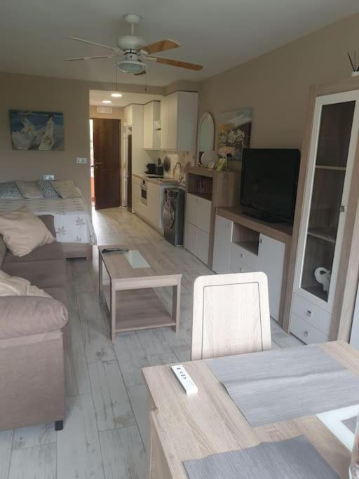 Precioso Estudio Con Piscina A 200M Del Mar มาร์เบยา ภายนอก รูปภาพ